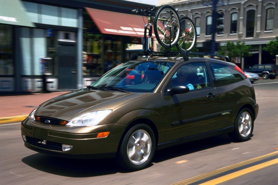  Ford Focus 1999 года  (фото 92 из 130)